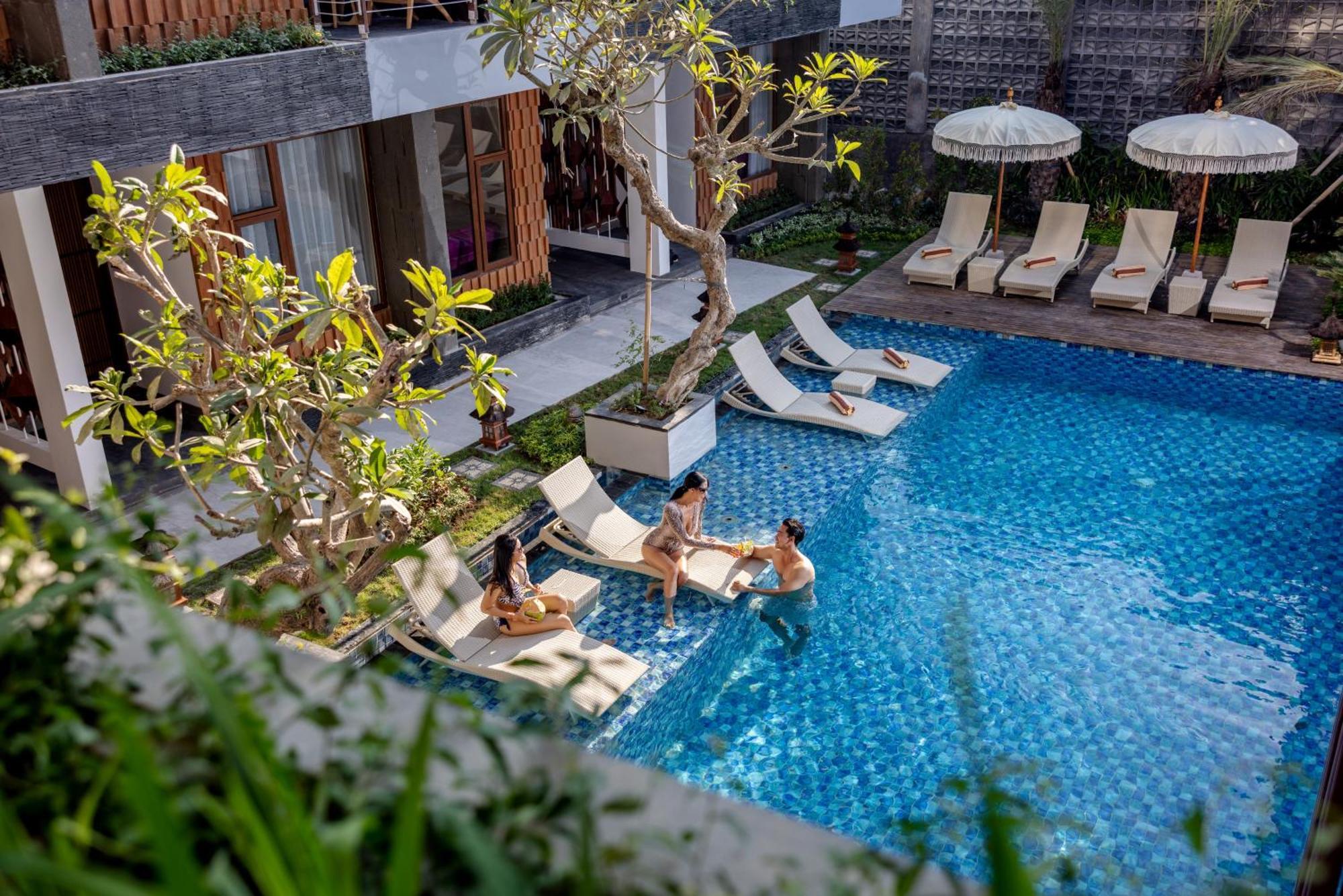 Mokko Suites Batubelig Canggu  Exterior photo